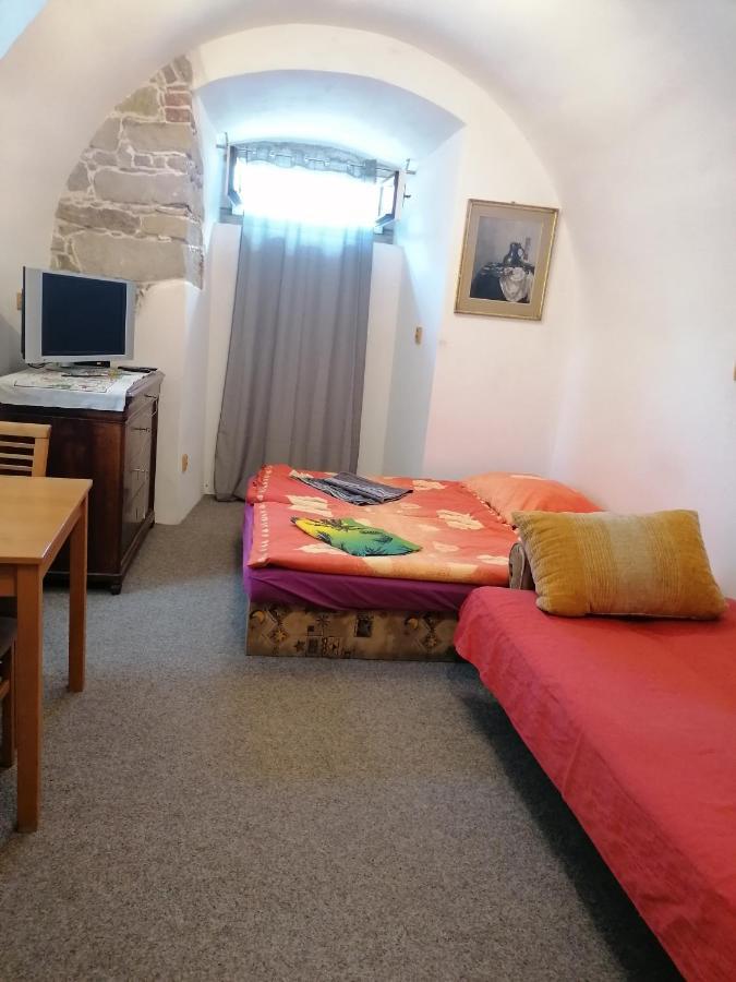 Fara Choustníkovo Hradiště Hotel Exterior foto