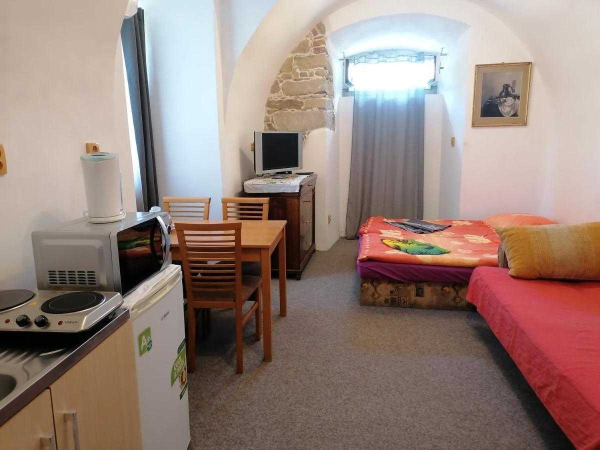 Fara Choustníkovo Hradiště Hotel Exterior foto